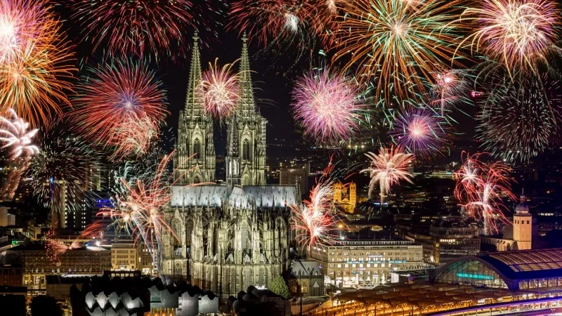 Frohes Mondneujahr 2025: Das Jahr der Schlange